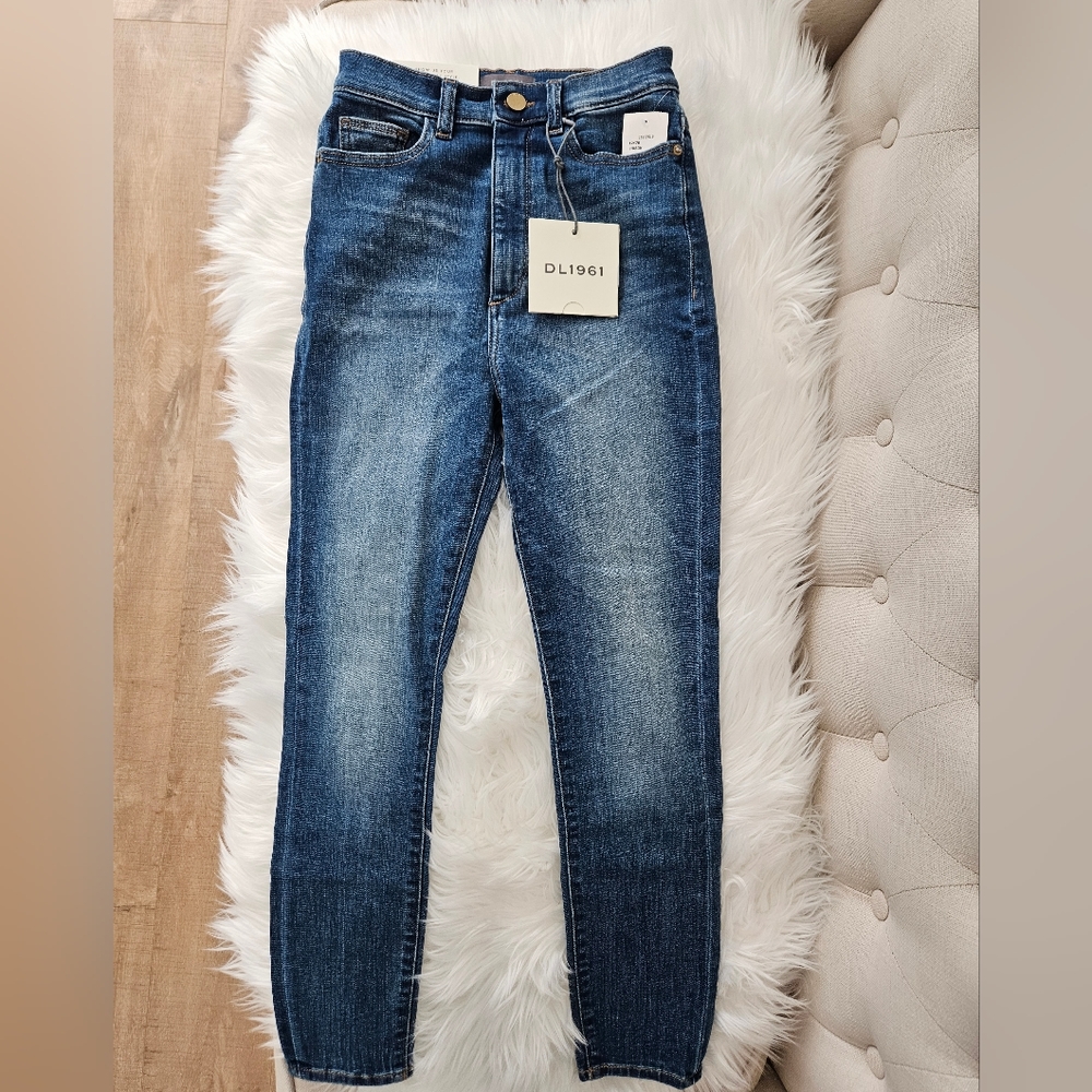 DL 1961 Cropped Jeans